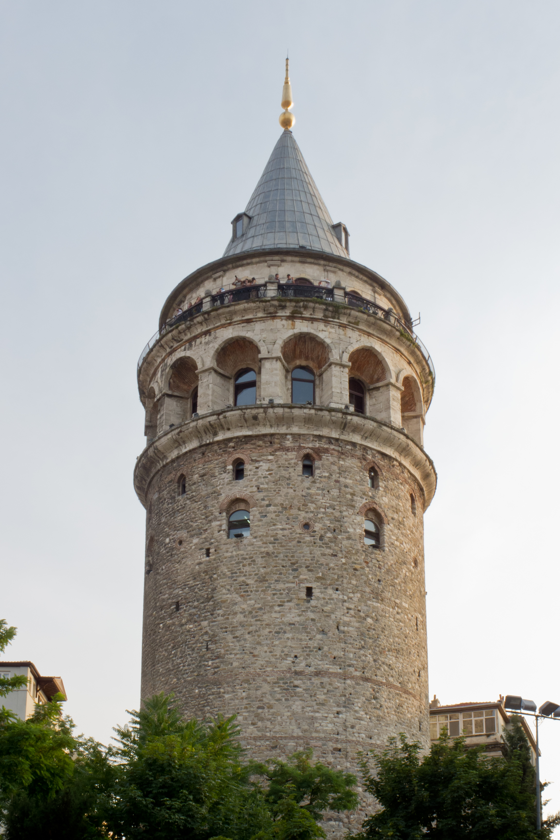 Galata Konak Cafe周边加拉塔塔地标